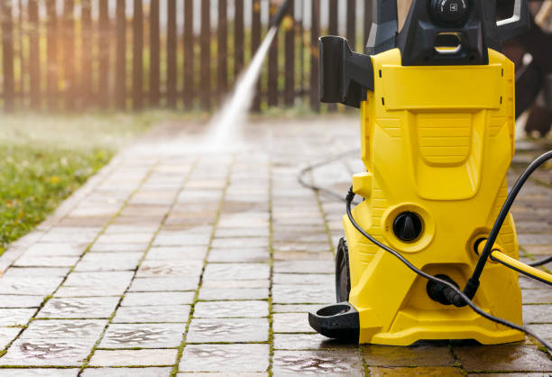 Best Roof Washing  in Eudora, KS